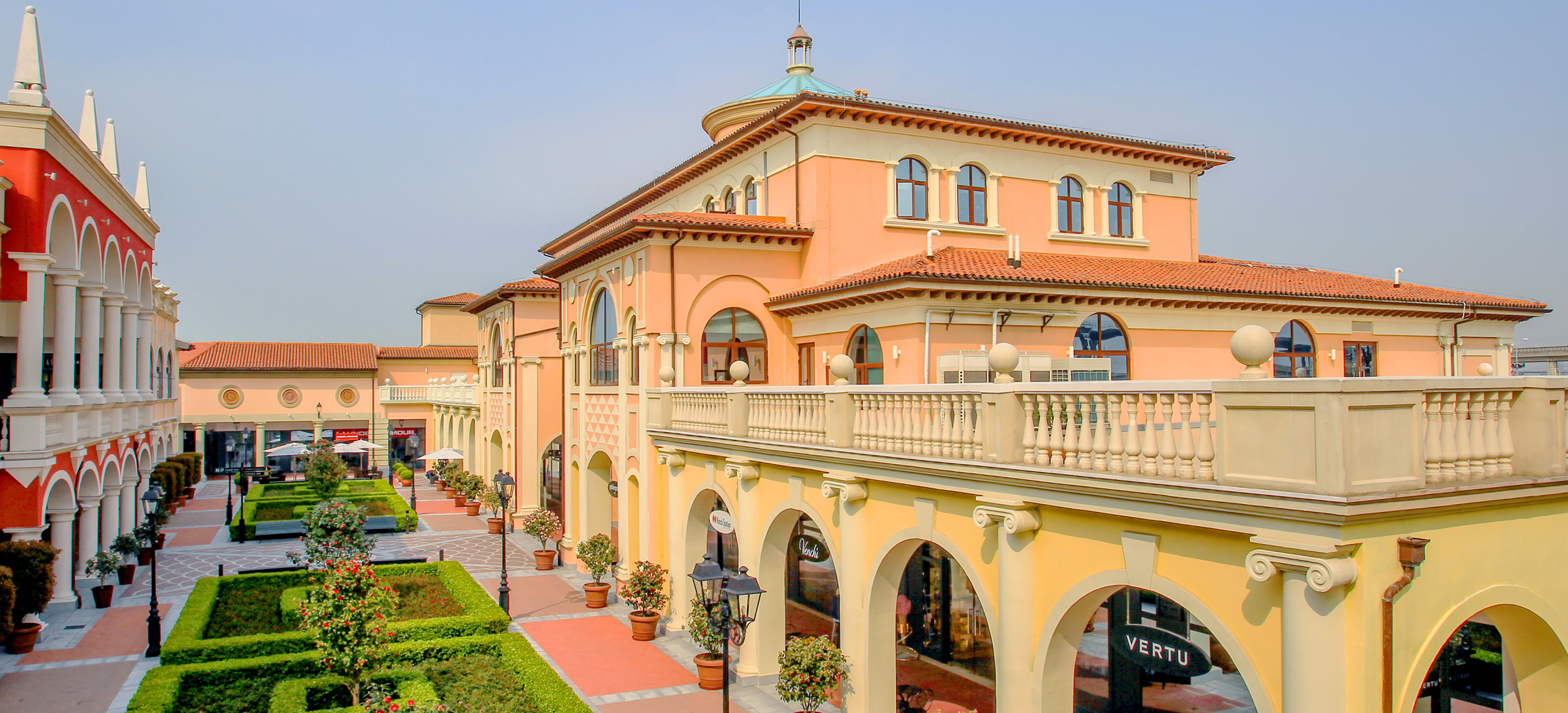 佛罗伦萨小镇官网_上海奥特莱斯折扣店_正品